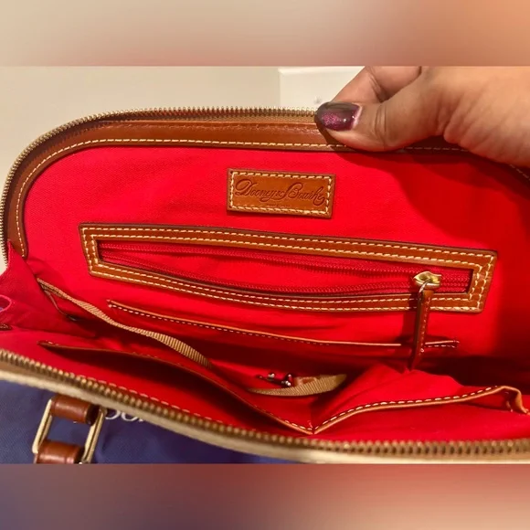 🌟Authentic Dooney & Bourke Pebble Grain Zip Zip Satchel 🌟 - Picture 9 of 11